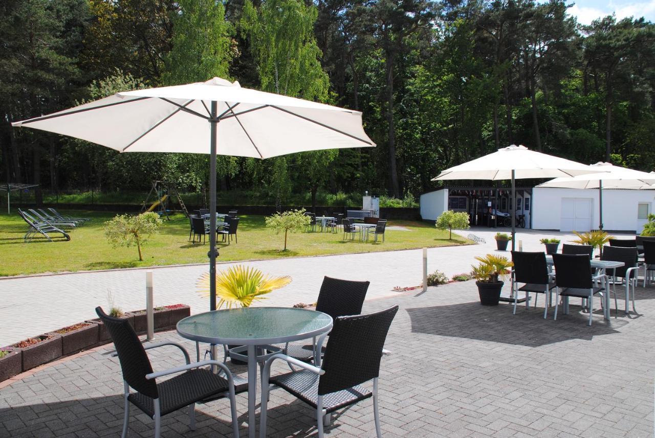 Appartementanlage-Ferienwohnungen Weisse Moewe Sassnitz Buitenkant foto