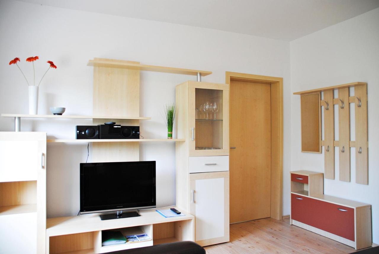 Appartementanlage-Ferienwohnungen Weisse Moewe Sassnitz Buitenkant foto