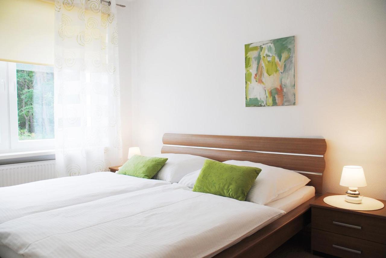 Appartementanlage-Ferienwohnungen Weisse Moewe Sassnitz Buitenkant foto