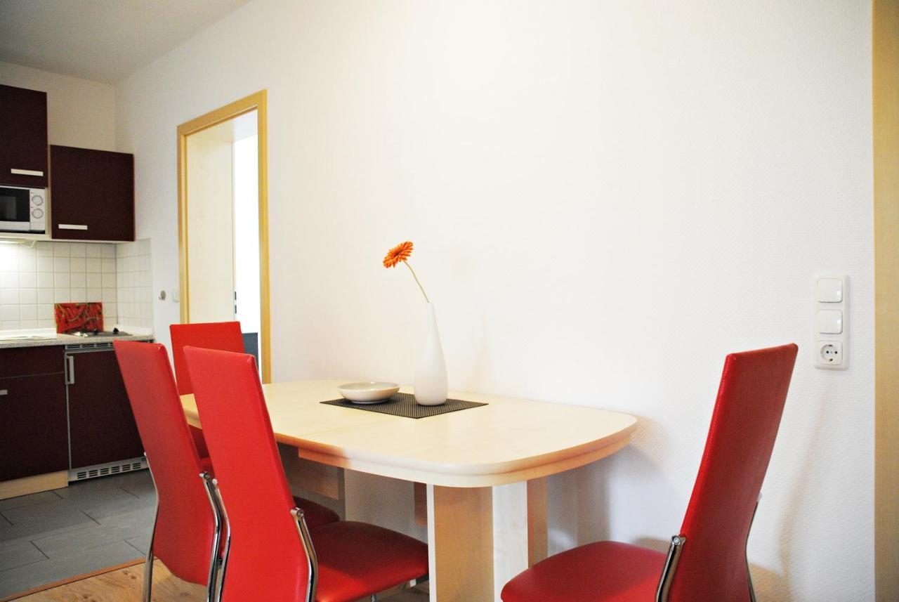 Appartementanlage-Ferienwohnungen Weisse Moewe Sassnitz Buitenkant foto