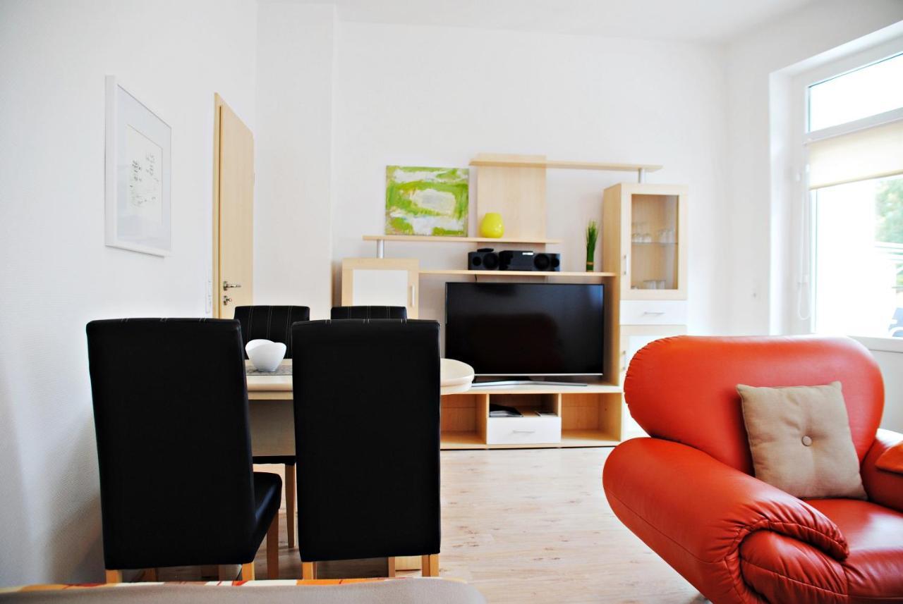 Appartementanlage-Ferienwohnungen Weisse Moewe Sassnitz Buitenkant foto