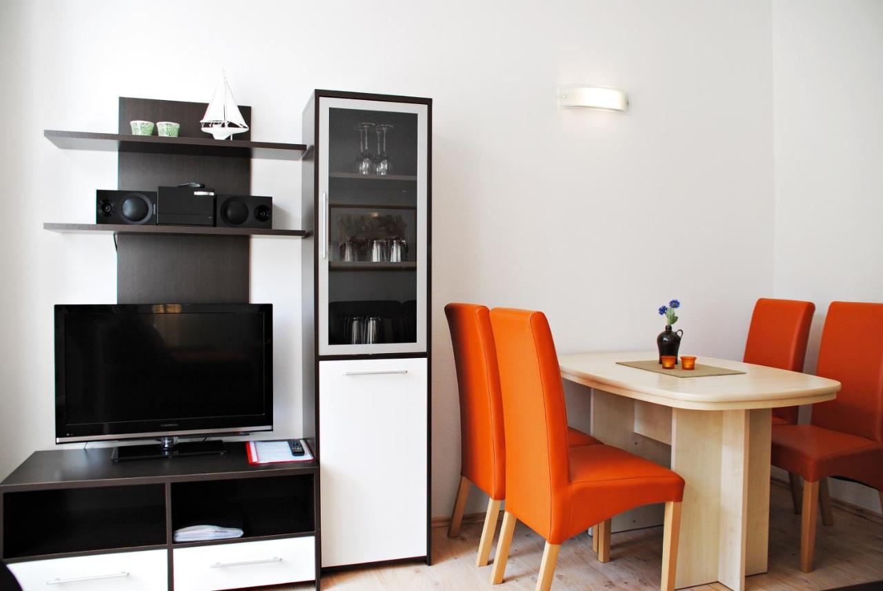 Appartementanlage-Ferienwohnungen Weisse Moewe Sassnitz Buitenkant foto