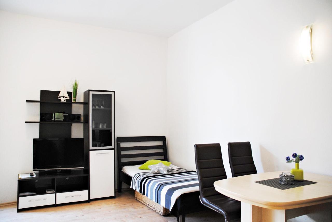 Appartementanlage-Ferienwohnungen Weisse Moewe Sassnitz Buitenkant foto